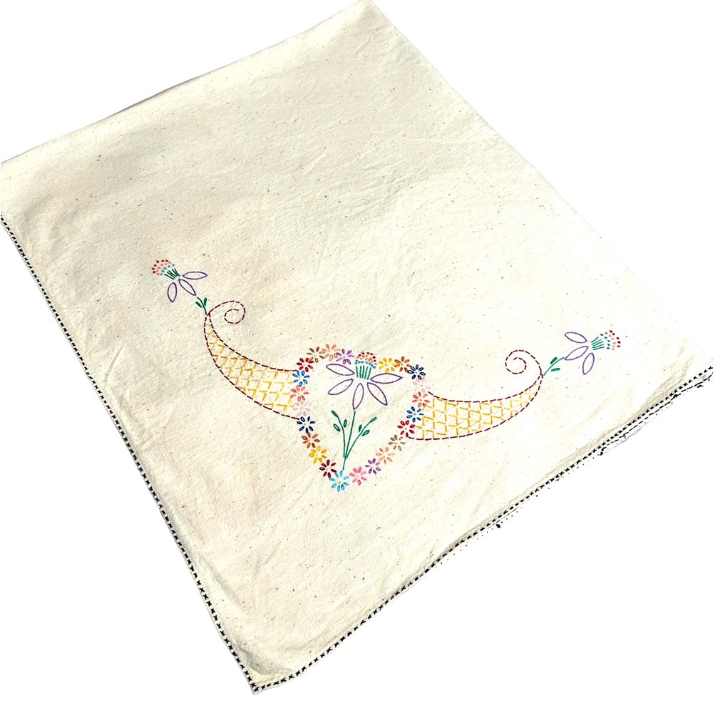 Vintage Mid Century Hand Embroidered Tablecloth With Hearts
